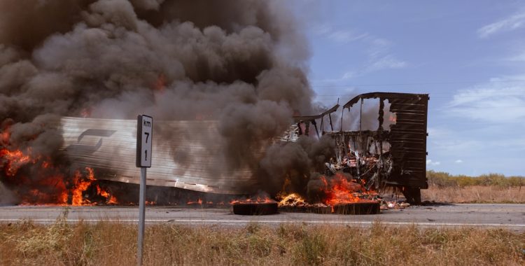 Commercial truck accident on Texas interstate - Commercial vehicle accident Texas