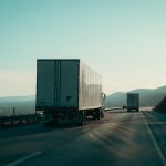 semi truck on highway - how much does a semi truck weigh